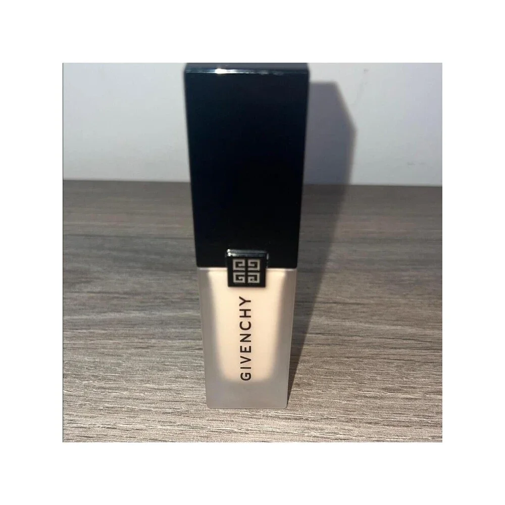 Givenchy long lasting